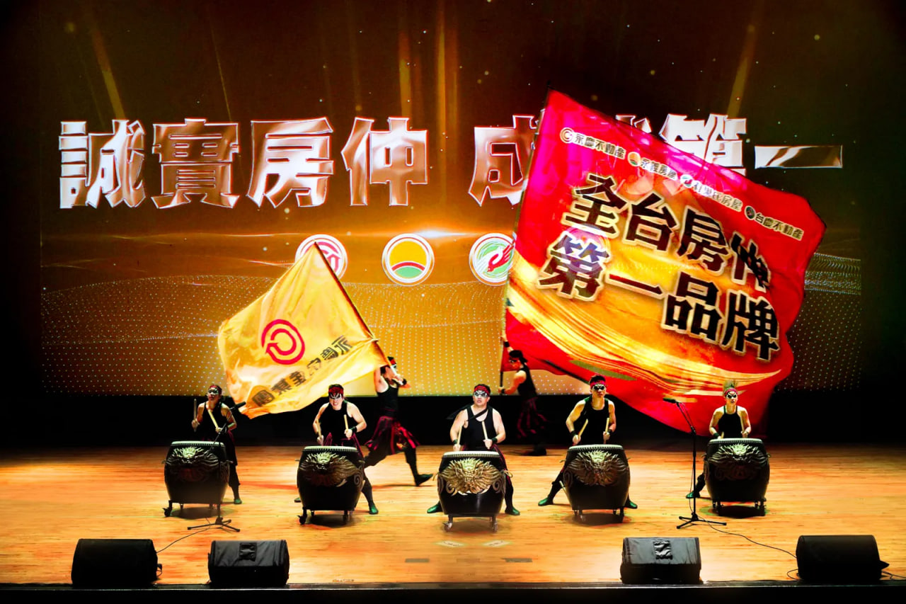 รายงานพิเศษผู้นำธุรกิจ / แบรนด์แฟรนไชส์ทั้ง 4 ของ Yongqing ไตรมาสแรก ทำยอดขายทะลุ 1,000 ล้านใน 155 สาขาทั่วไต้หวัน และเกือบ 1,900 ตัวแทนขายมียอดทะลุหลักล้าน