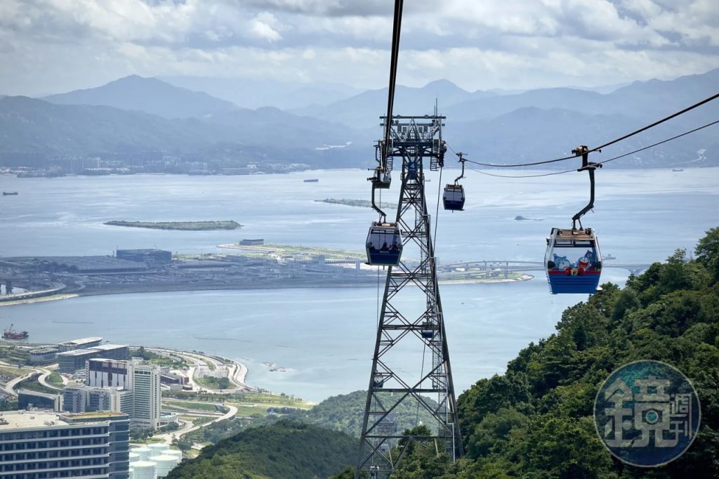 เจาะลึกกระเช้าลอยฟ้า Crystal+ ประสบการณ์ลอยฟ้า 360 องศา